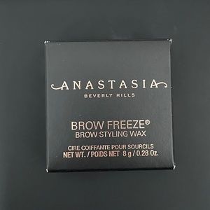 NEWAnastasia Beverly Hills Brow Freeze Brow Styling Wax
